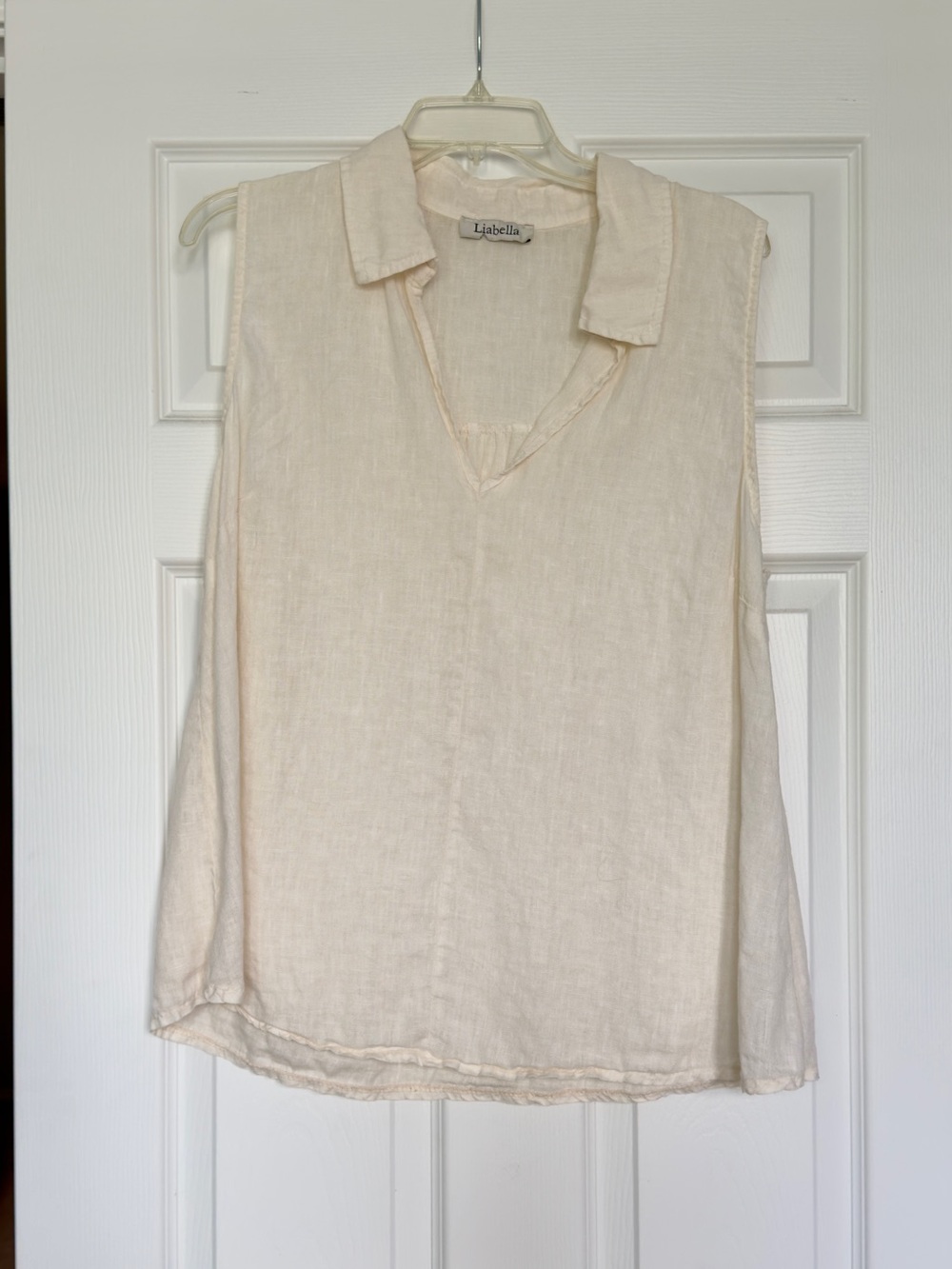 Liabella Soft Cream Sleeveless Collared V-Neck Top